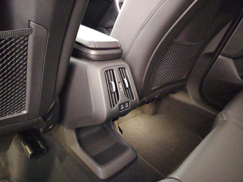 BMW X1 xdrive23d mhev 48V X-Line auto
