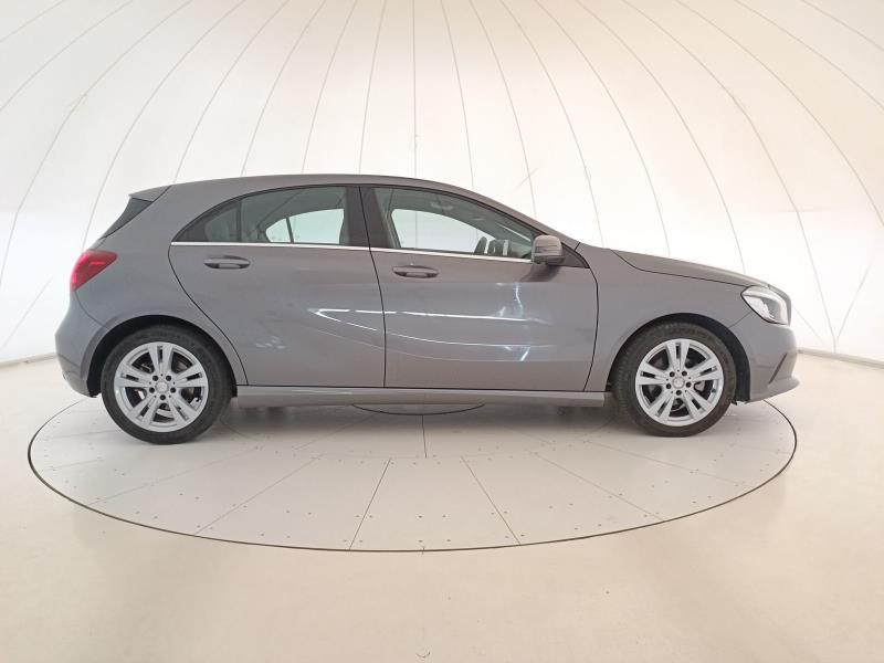 Mercedes Classe A 180 d Premium auto my16