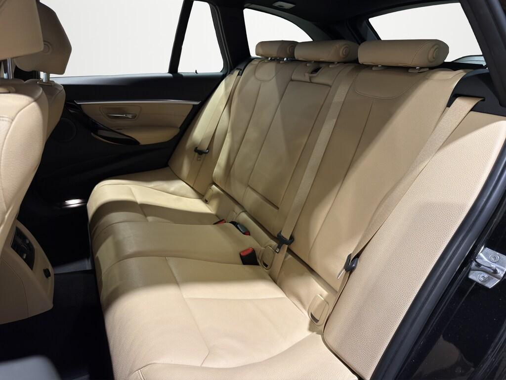 BMW Serie 3 320d Touring xdrive Luxury auto