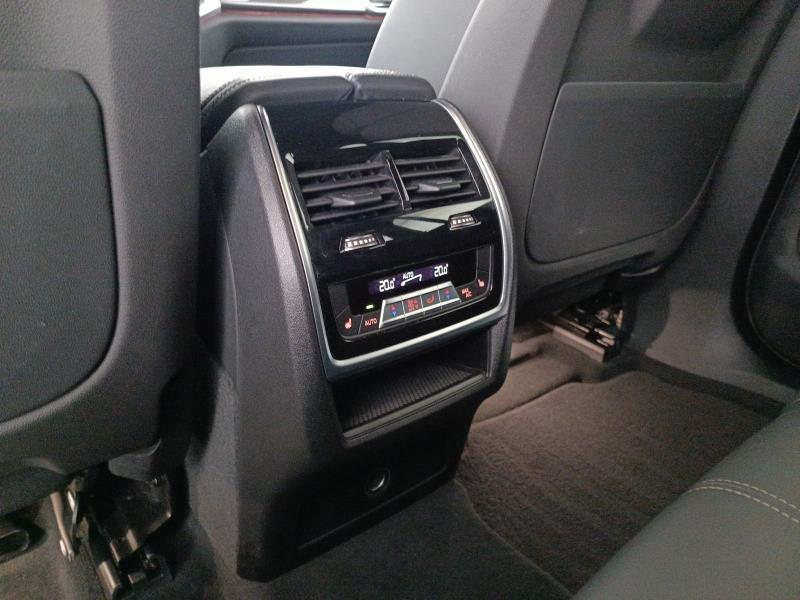 BMW X6 M X6 M50d auto