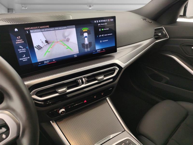 BMW Serie 3 320d Touring mhev 48V xdrive auto