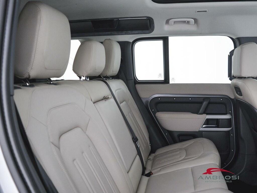 Land Rover Defender 110 3.0d i6 mhev HSE awd 250cv auto