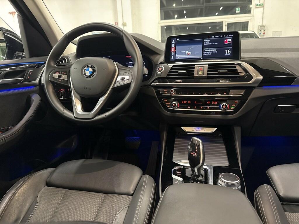 BMW X3 xdrive20d mhev 48V xLine auto