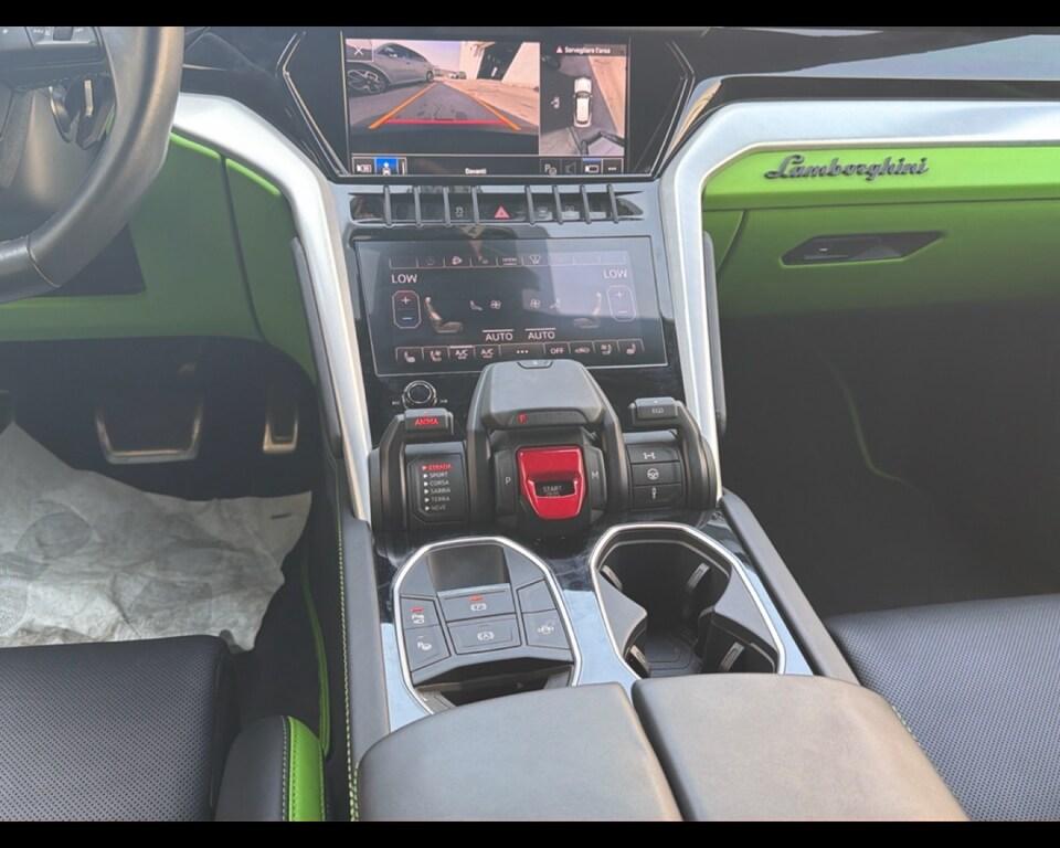 Lamborghini Urus 4.0 V8 auto