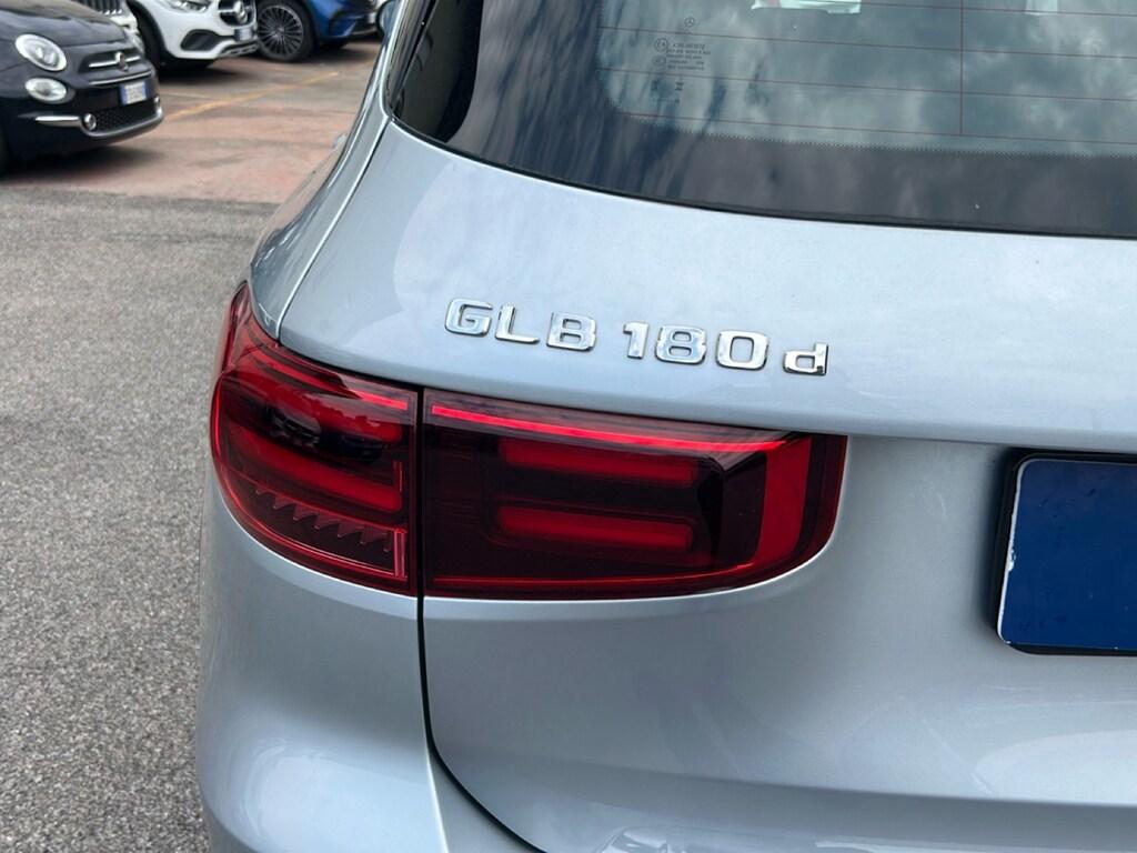 Mercedes GLB 180 d Progressive Advanced auto