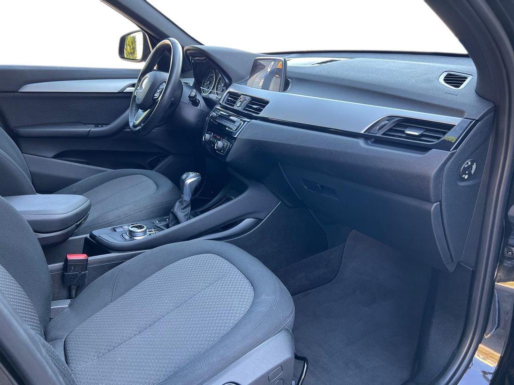 BMW X1 xdrive18d Business auto