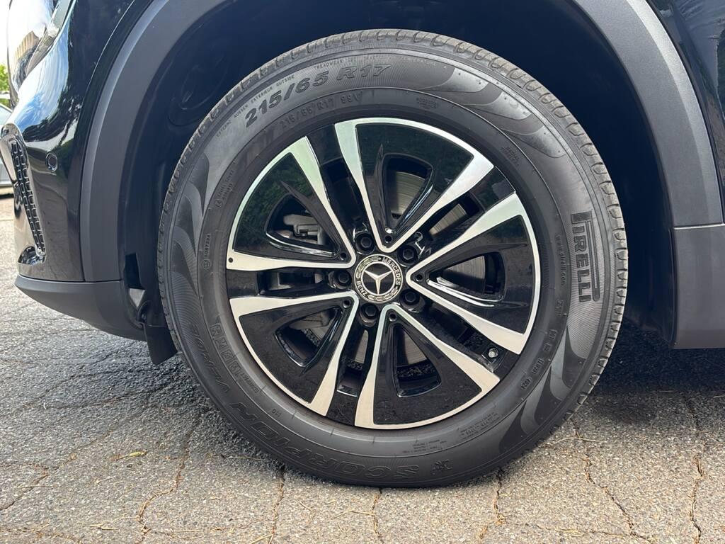 Mercedes GLB 180 d Advanced auto