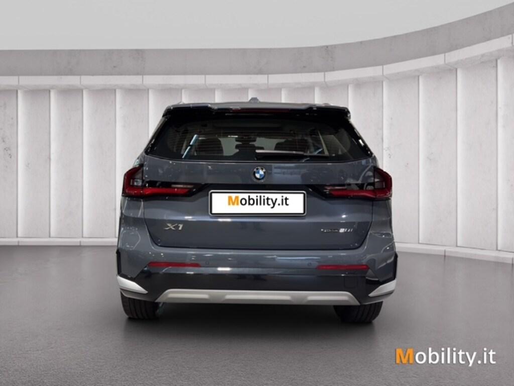 BMW X1 sdrive20i mhev 48V X-Line auto