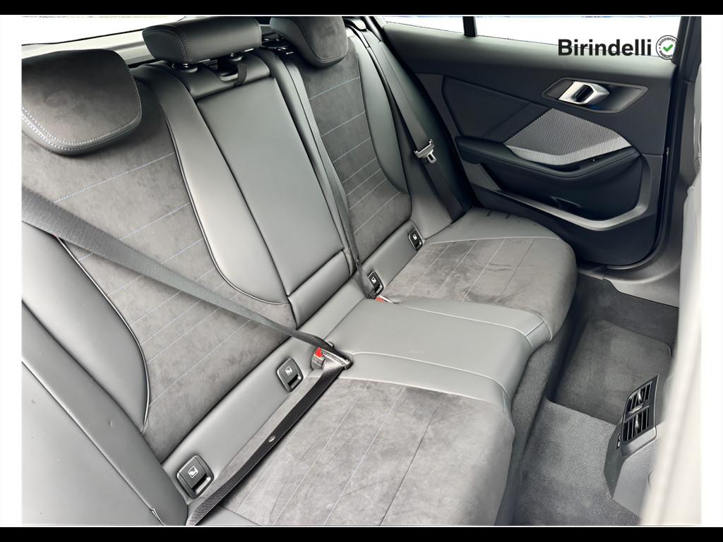 BMW Serie 1 120 48V MSport auto