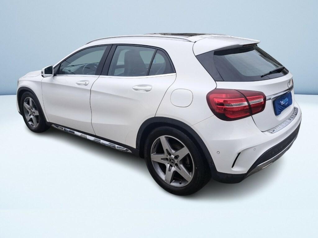 Mercedes GLA 220 Premium 4matic auto
