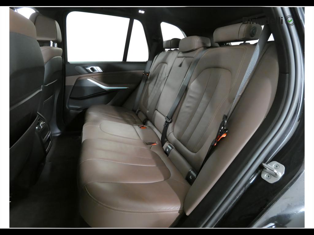 BMW X5 xdrive30d mhev 48V Msport auto