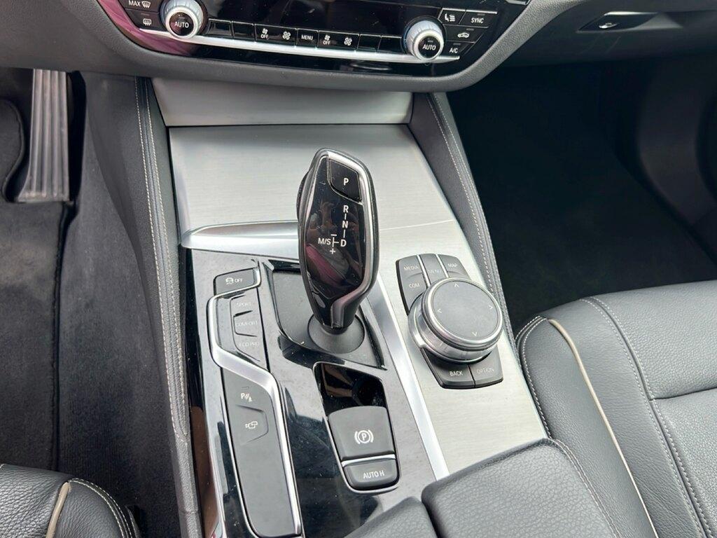 BMW Serie 5 520d Touring xdrive Luxury auto
