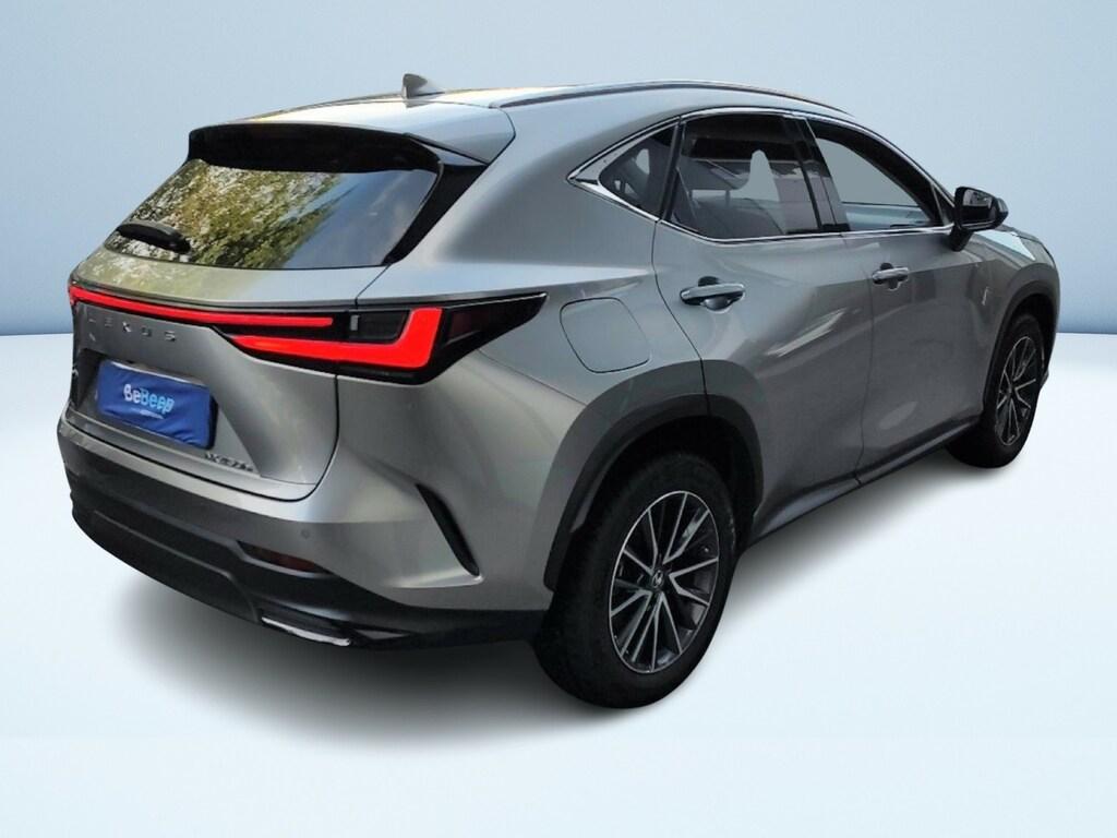 Lexus NX 2.5 plug-in Premium 4wd e-cvt
