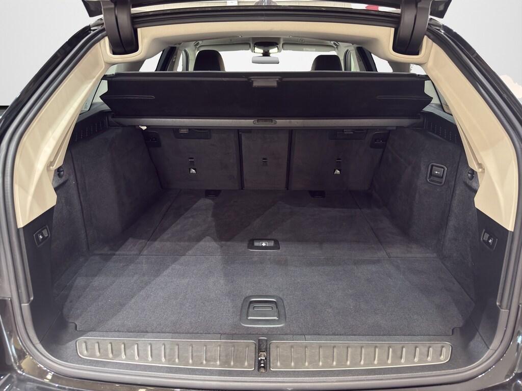 BMW Serie 5 520d Touring mhev 48V Luxury auto