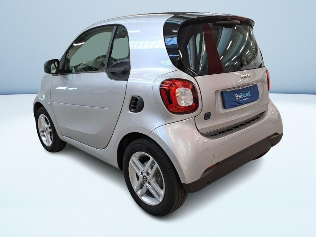 Smart fortwo eq Pure 22kW