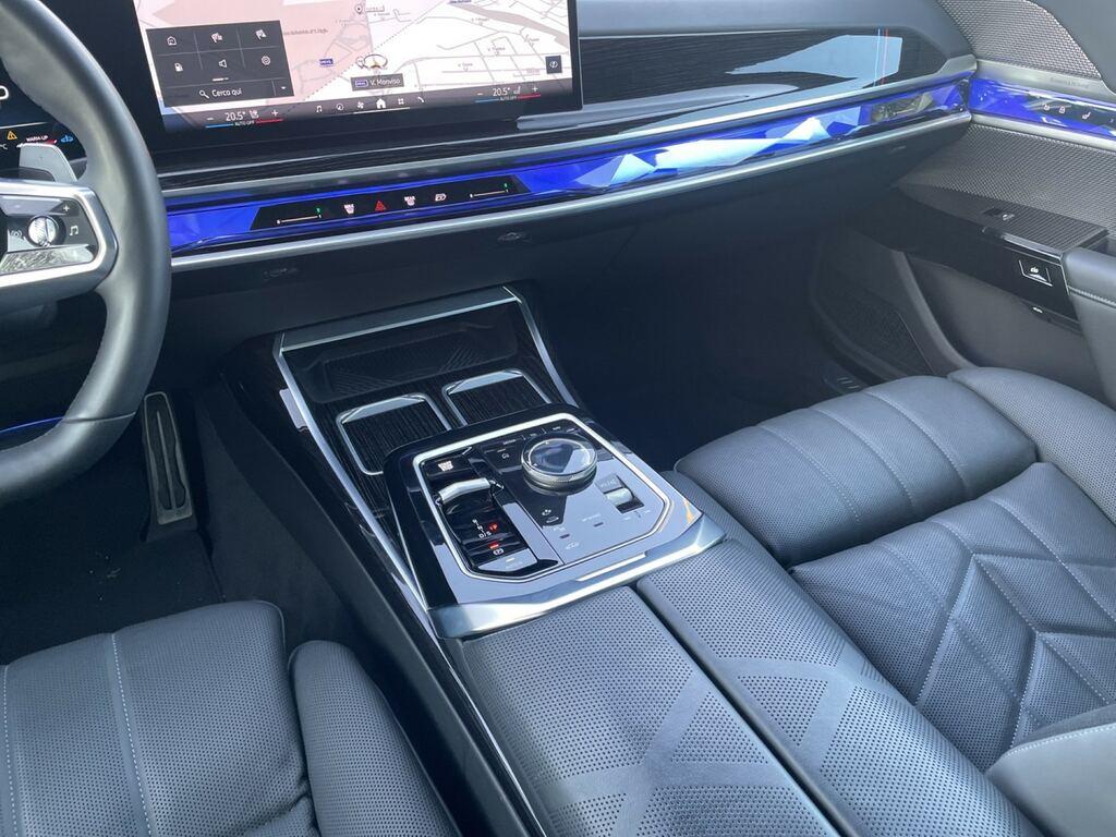 BMW Serie 7 740d xdrive Msport auto