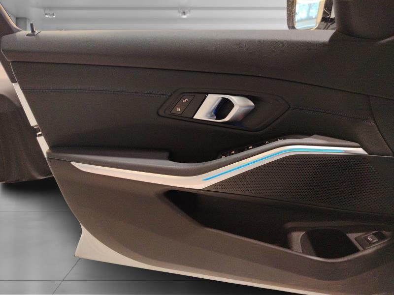 BMW Serie 3 320d Touring mhev 48V Msport auto