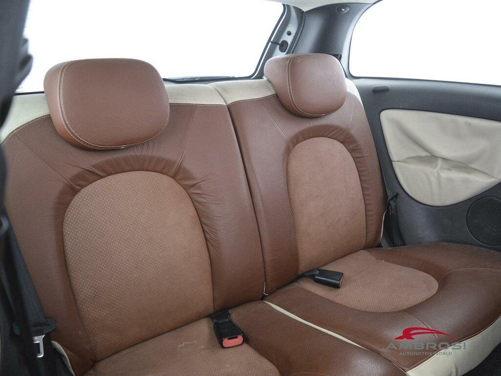 Lancia Ypsilon 1.3 mjt 16v Oro Bianco 90cv
