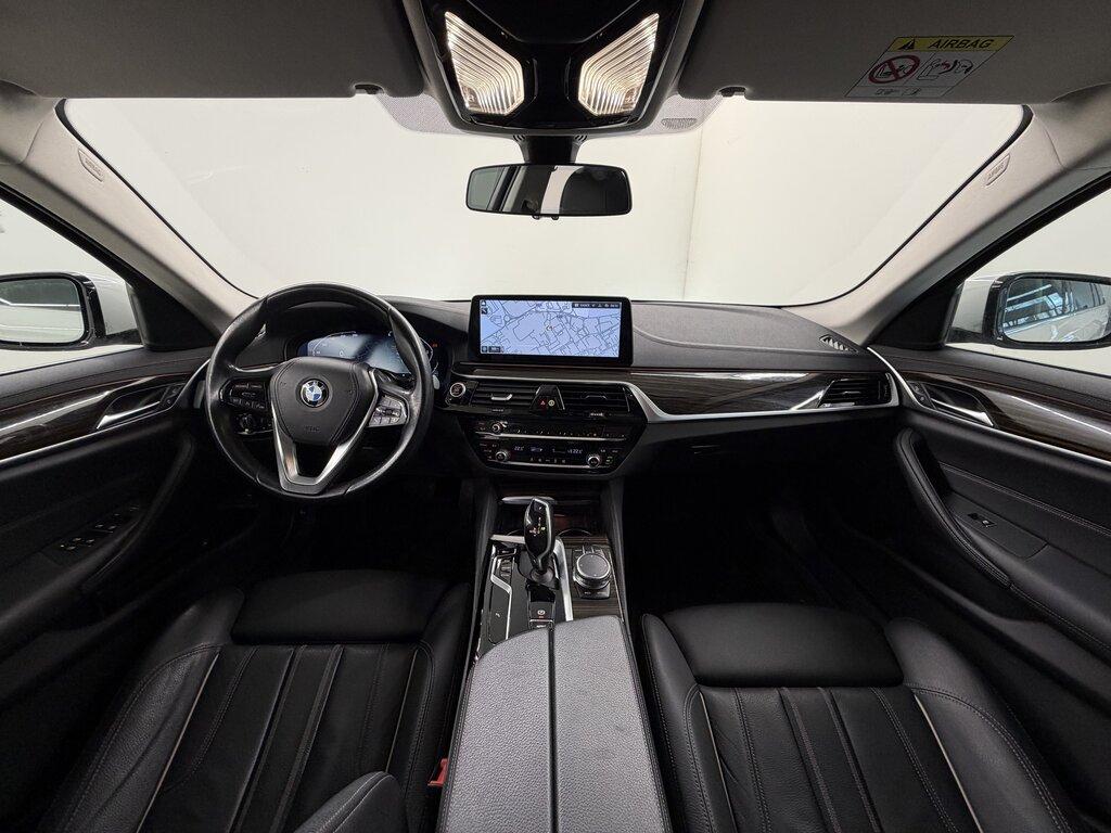 BMW Serie 5 530d Touring mhev 48V xdrive Business auto