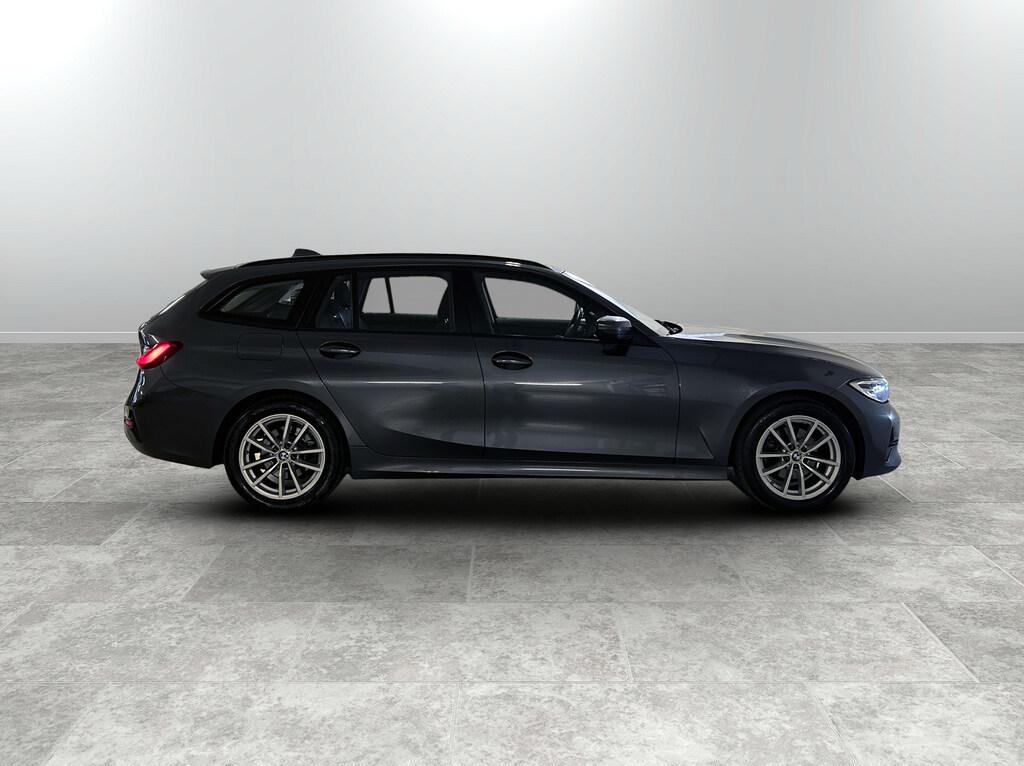 BMW Serie 3 320d Touring mhev 48V xdrive Business Advantage auto