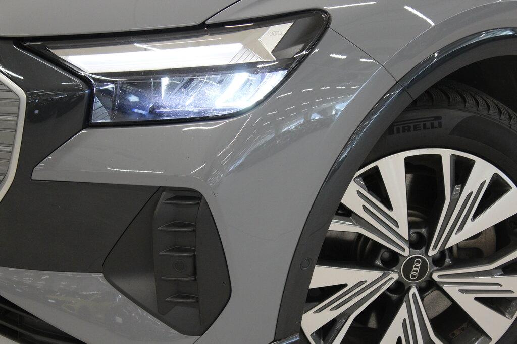 Audi Q4 e-tron 45 Business Advanced quattro