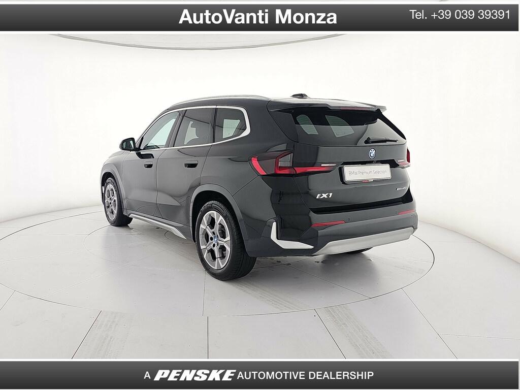 BMW iX1 edrive 20 X-Line