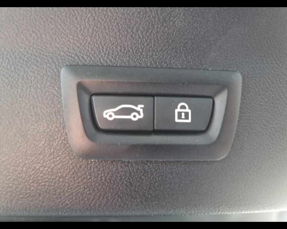 BMW X4 M X4 xdrive M40d mhev 48V auto