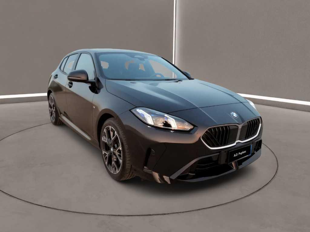 BMW Serie 1 120 48V MSport auto