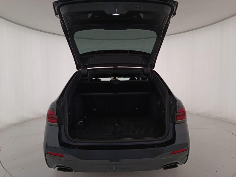 BMW Serie 5 530d Touring mhev 48V xdrive Msport auto