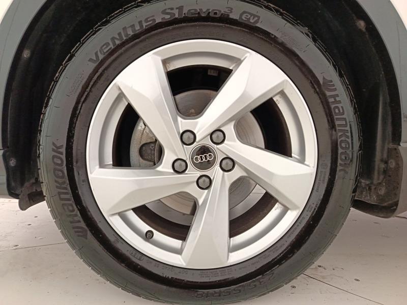 Audi Q3 35 1.5 tfsi mhev Business s-tronic