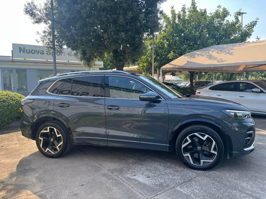 Volkswagen Tiguan 2.0 tdi R-Line Plus 150cv dsg
