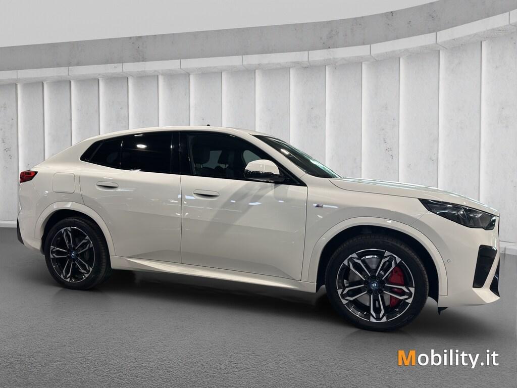 BMW iX2 edrive 20 MSport Pro