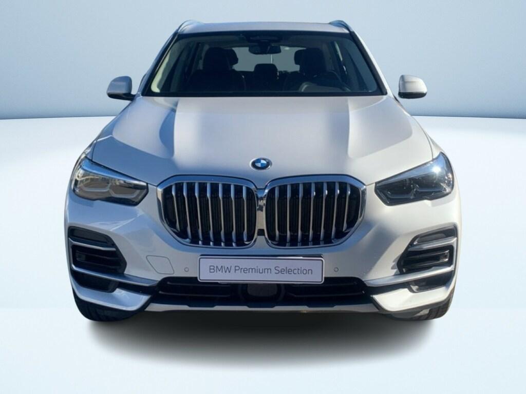 BMW X5 xdrive30d mhev 48V xLine auto