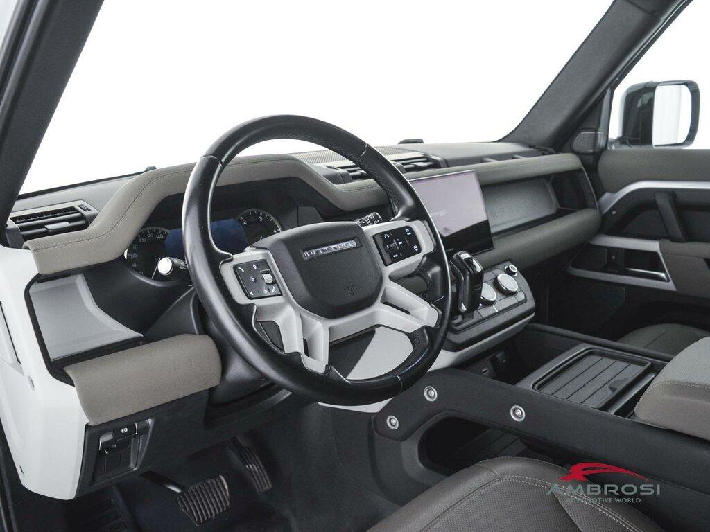 Land Rover Defender 110 3.0d i6 mhev SE awd 200cv auto
