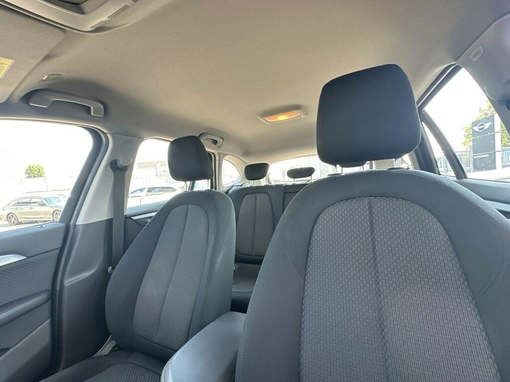 BMW X1 sdrive18i Advantage 136cv