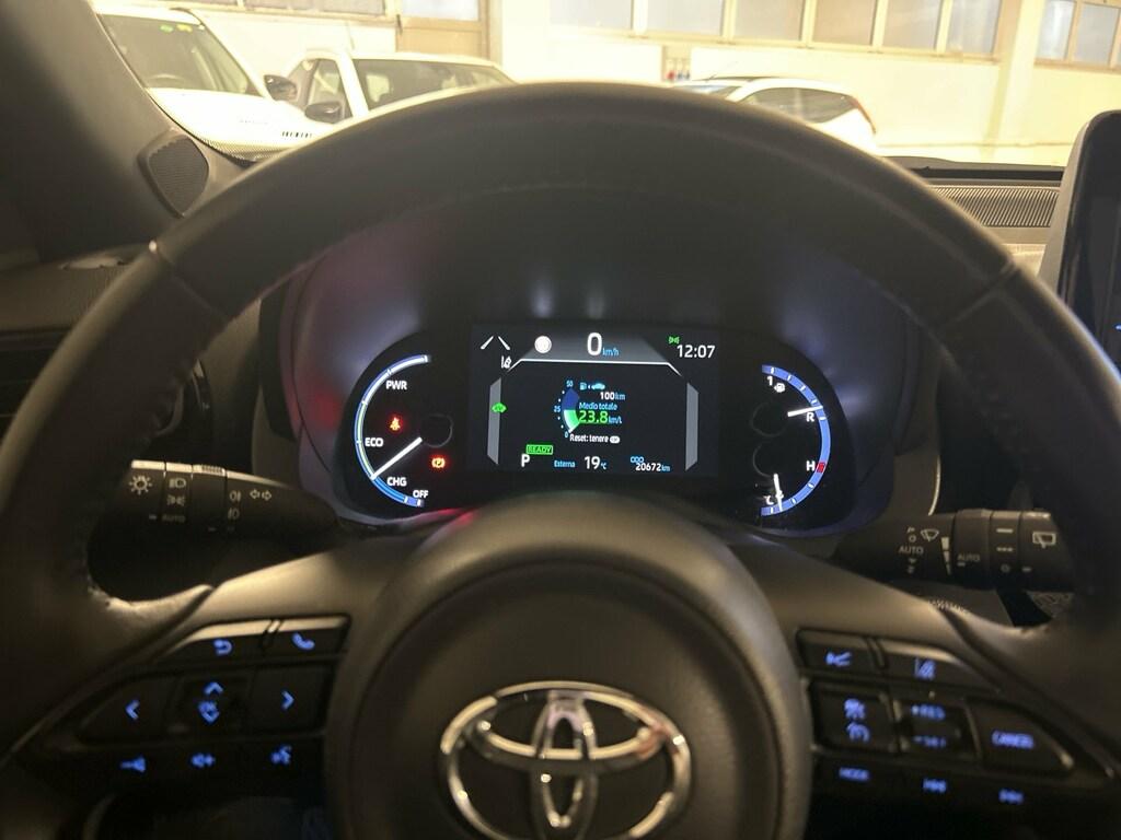 Toyota Yaris Cross 1.5h Adventure fwd 116cv e-cvt