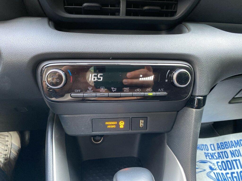 Toyota Yaris 1.5 hybrid Trend
