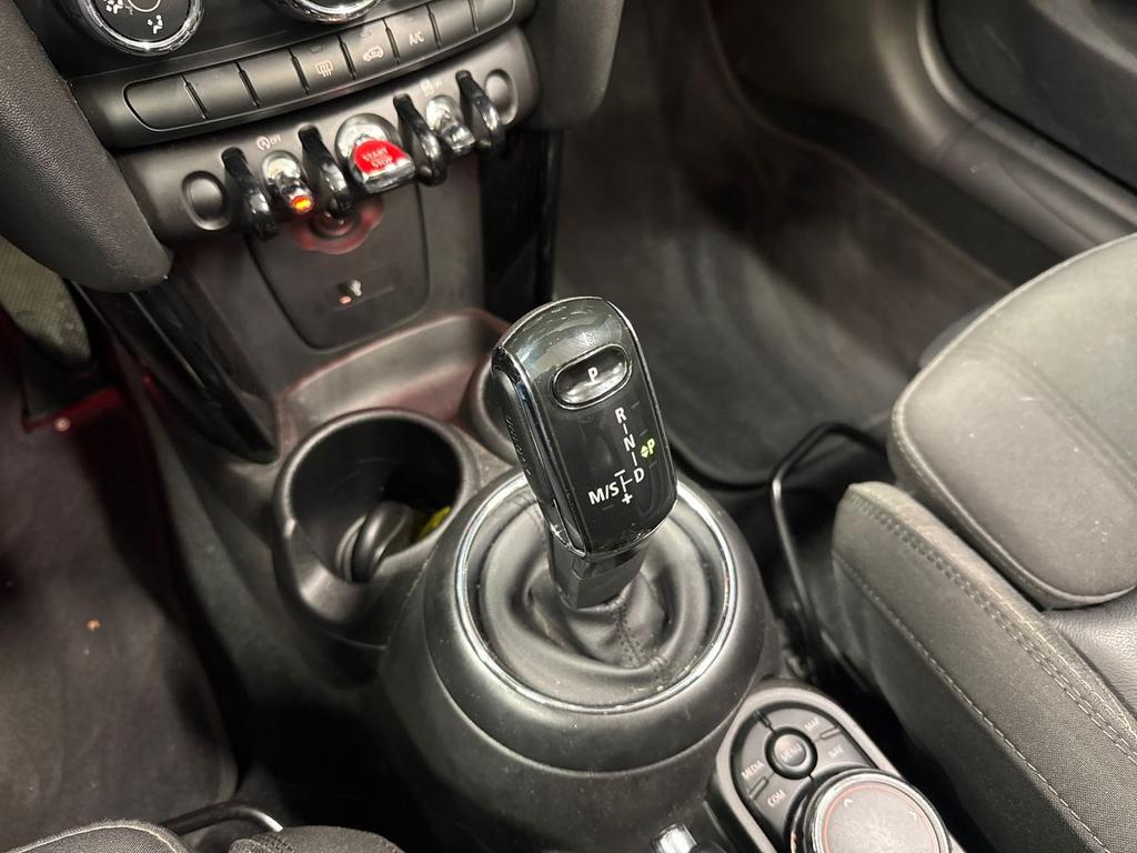 Mini Cooper D Cabrio 1.5 Cooper D Hype Auto