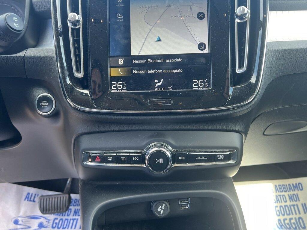 Volvo XC40 1.5 T5 plug-in-hybrid Inscription Expression auto my21