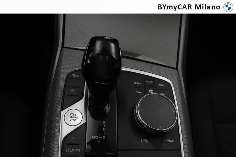 BMW Serie 3 320d Touring mhev 48V xdrive Business Advantage auto