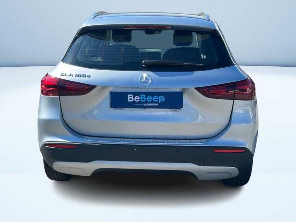 Mercedes GLA 180 d Advanced auto