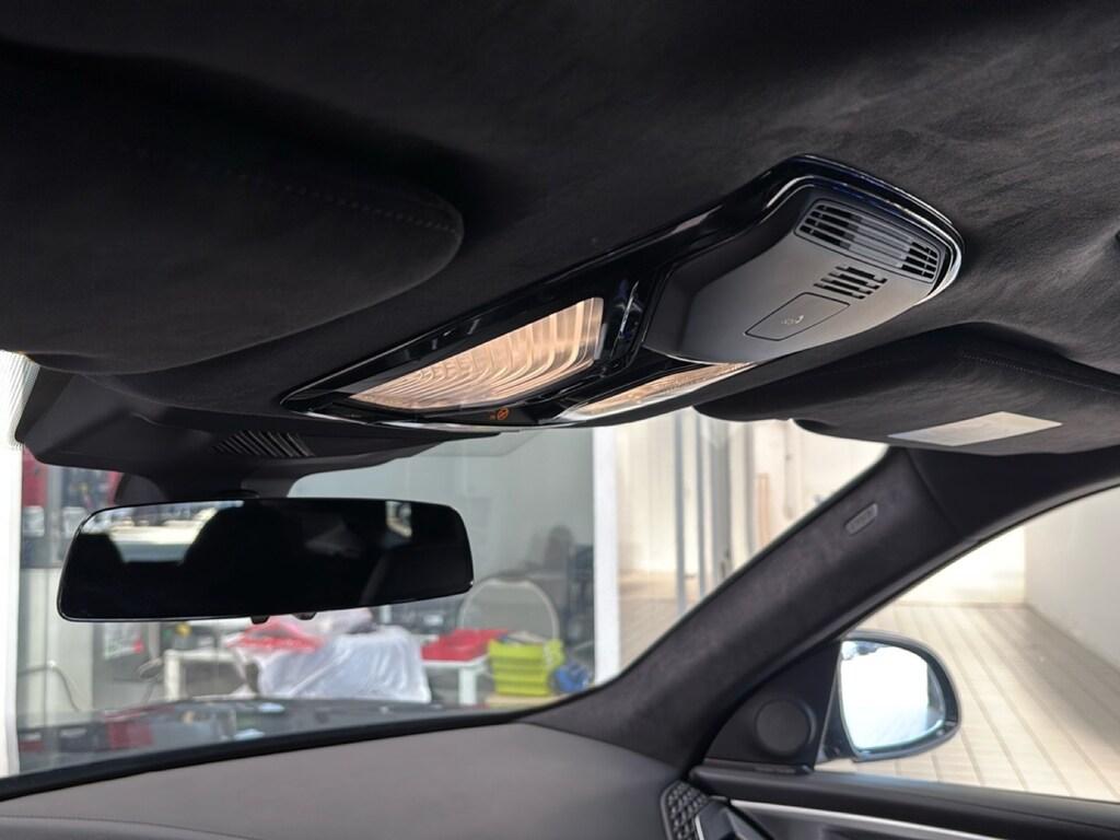 BMW XM 4.4 steptronic