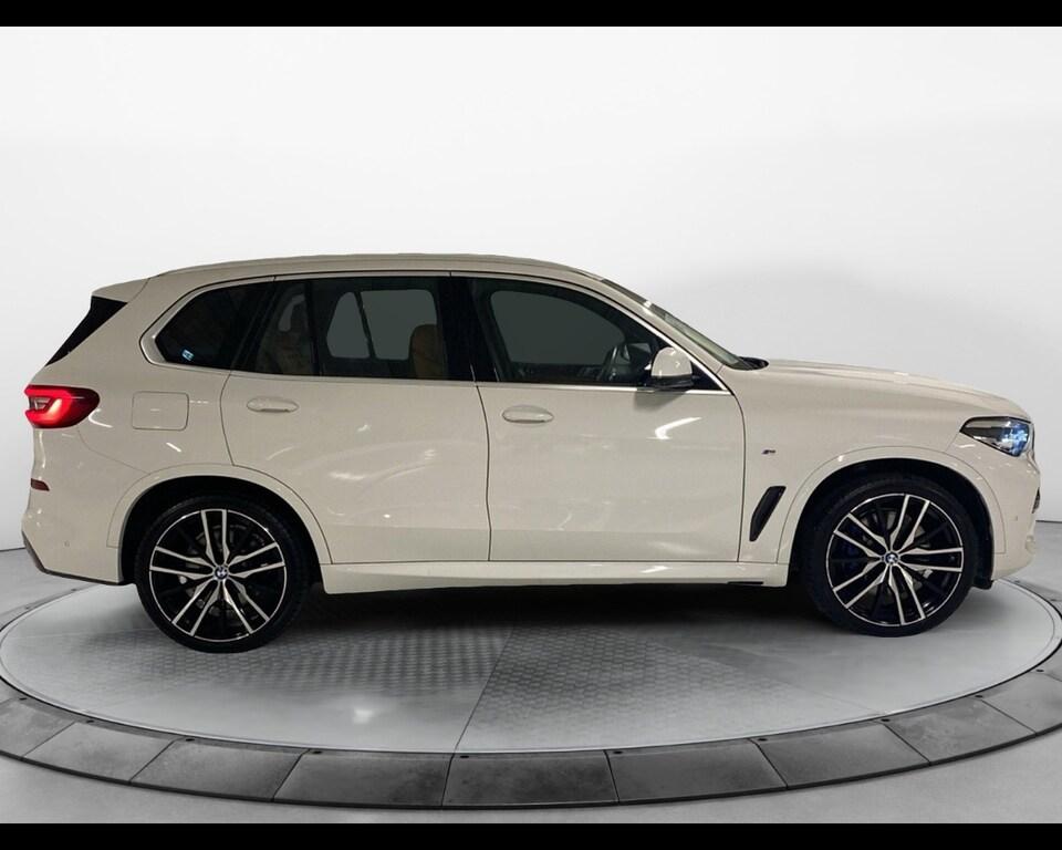 BMW X5 xdrive40d mhev 48V Msport auto