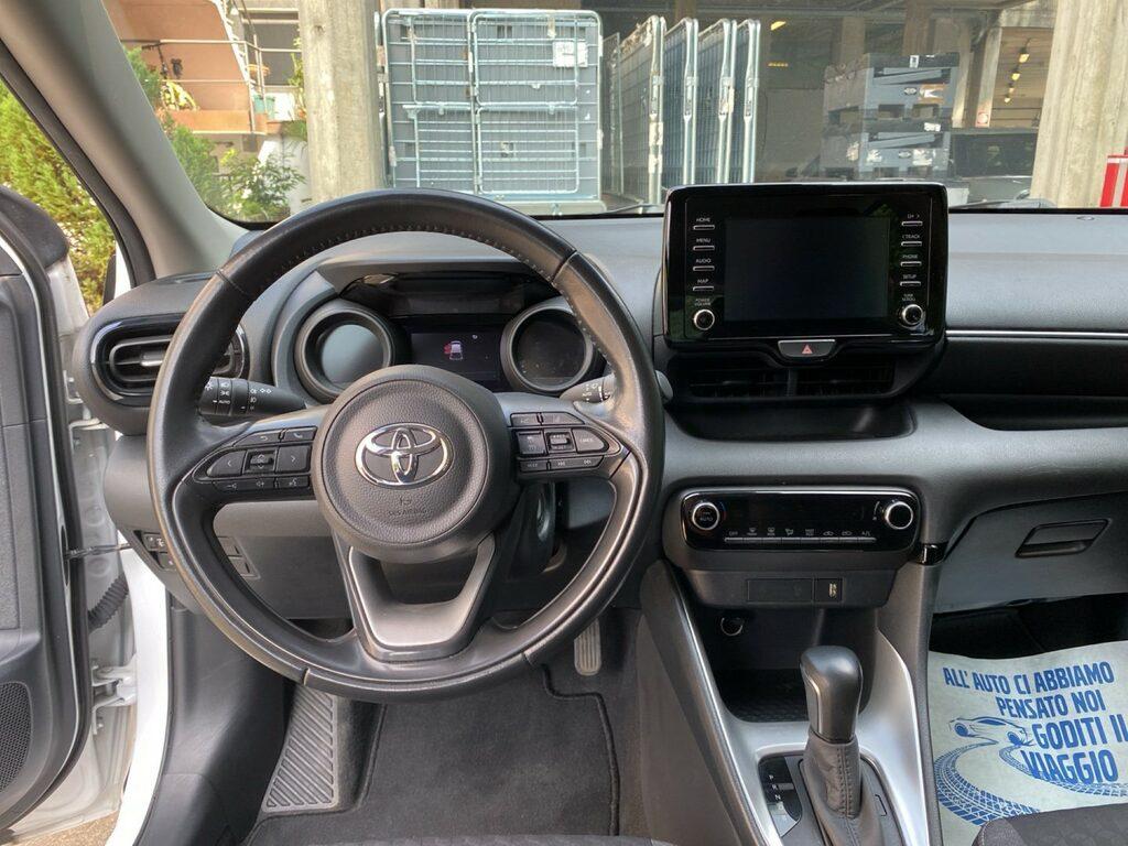 Toyota Yaris 1.5 hybrid Trend