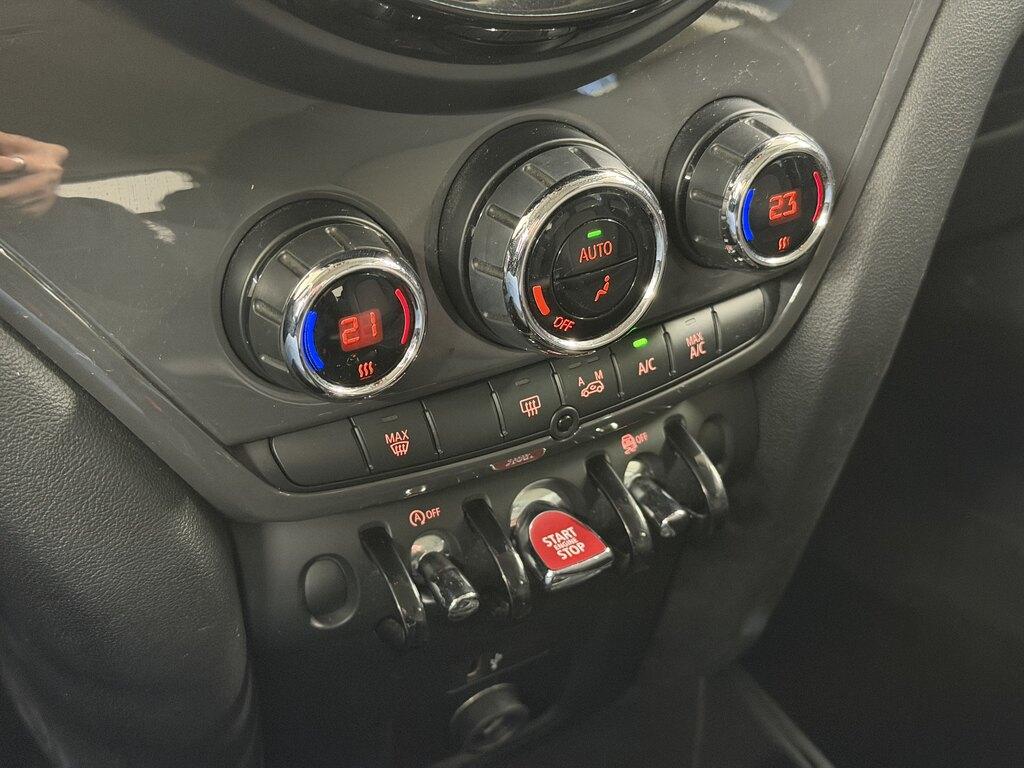 Mini One D Countryman 1.5 TwinPower Turbo One D Business Steptronic