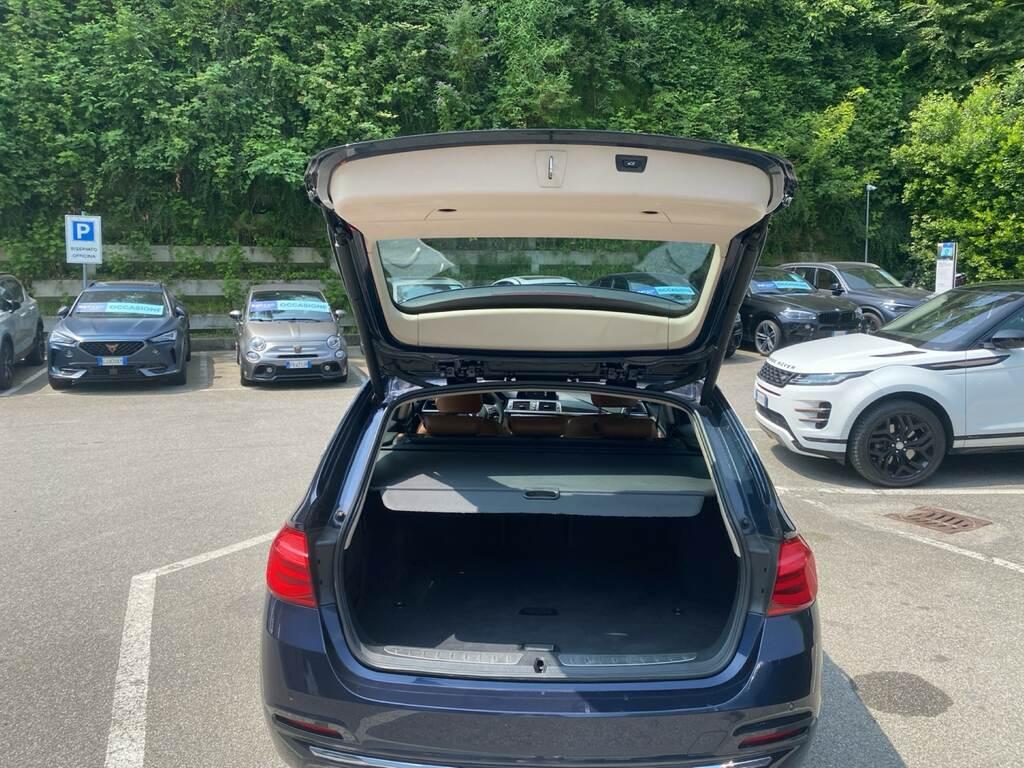 BMW Serie 3 318d Touring Luxury auto