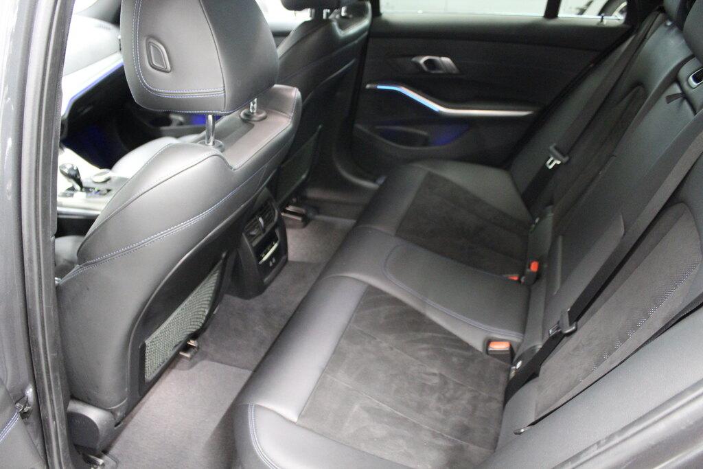 BMW Serie 3 330d Touring mhev 48V xdrive Msport auto