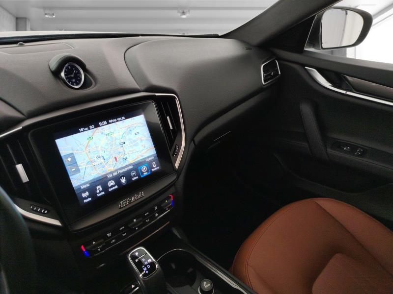 Maserati Ghibli 3.0 V6 ds Granlusso 275cv auto my19
