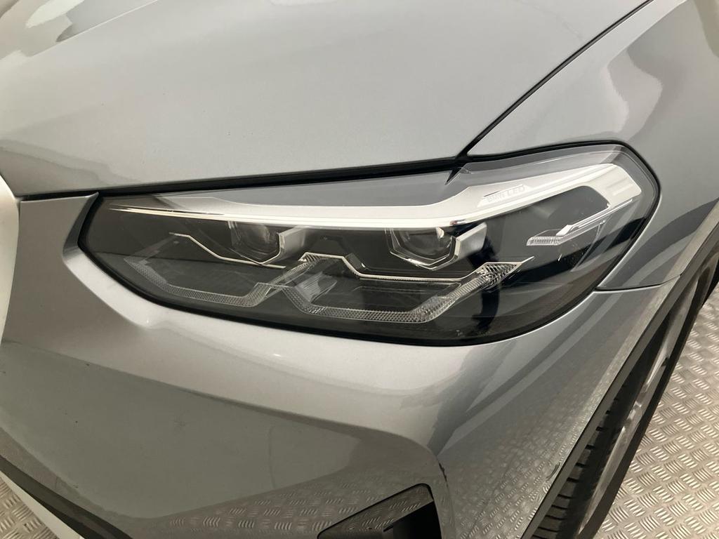 BMW X3 xdrive20d mhev 48V auto