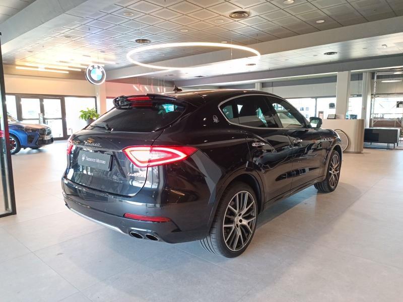Maserati Levante 3.0 V6 430cv auto